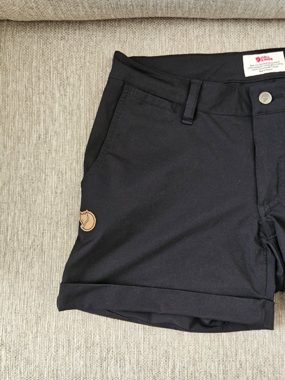 Fjallraven Womens Hiking Shorts Size 29 Regular Length Black - Picture 2 of 12
